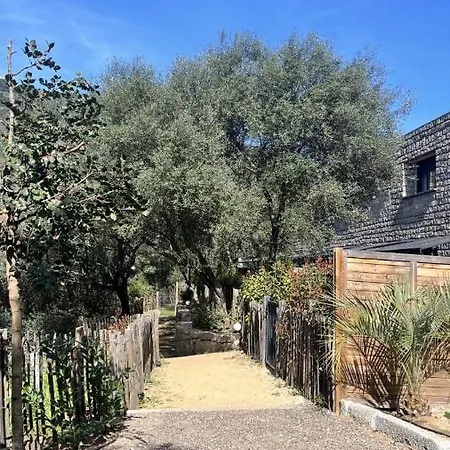 N7 Maison T2 Climatise Avec Jacuzzi Prive *