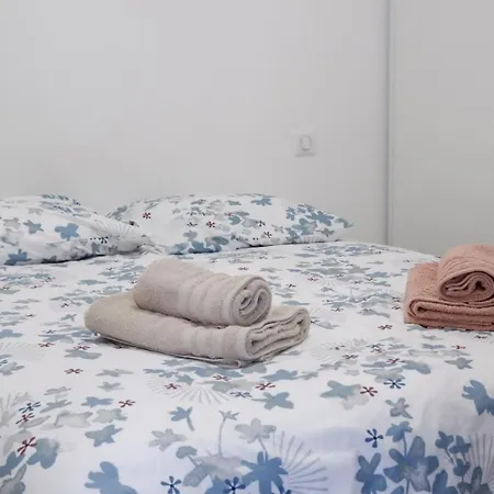 N7 Maison T2 Climatise Avec Jacuzzi Prive Apartment *