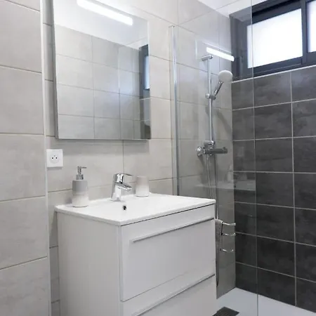 N7 Maison T2 Climatise Avec Jacuzzi Prive * 아작시오